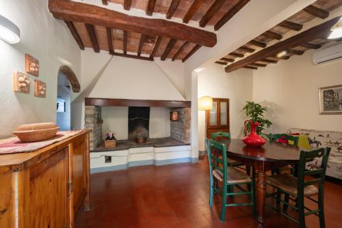 Book the Maisonette with Private Garden Maisonette with Private Garden