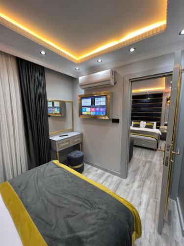 Taksim Larissa Residence Room Type - Double or Twin Room with Extra Bed