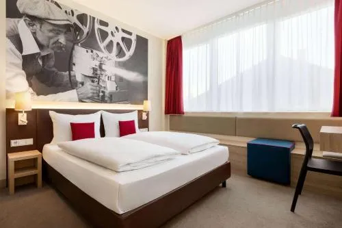 City Hotel MAX Munich West in München, Deutschland