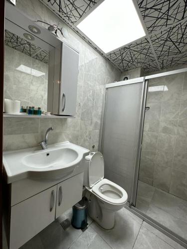 Deluxe Double Room image 10