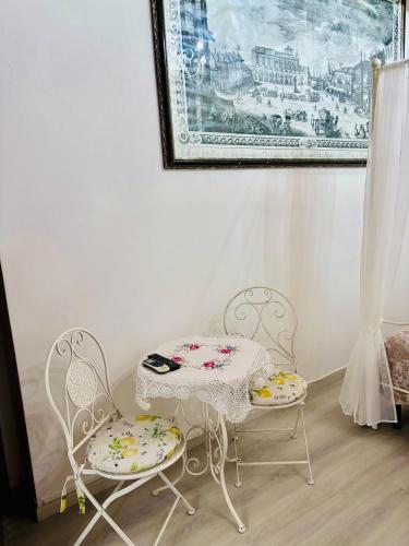 Superior Double Room with City View image 5