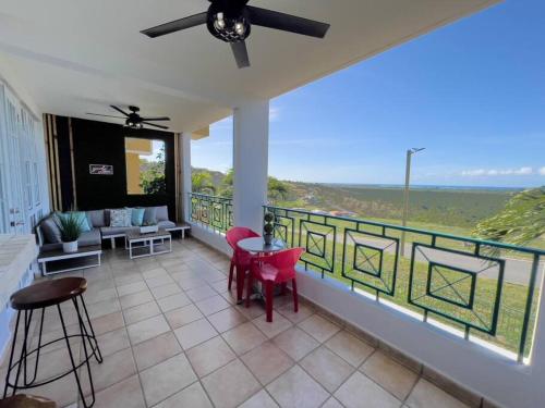 Oasis Village Spacious Apt W/ Ocean View For 9 in 리오 그랜드