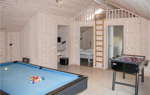 Nice Home In Kpingsvik With Sauna