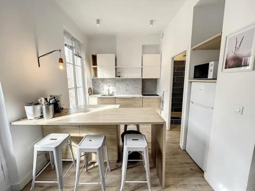 PLACE - Appartement lumineux au coeur de la Joliette, Marseille (photo 7)