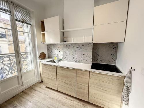 PLACE - Appartement lumineux au coeur de la Joliette, Marseille (photo 8)