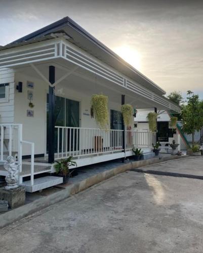 Lobby, ViewThara Resort near Dok Krai Reservoir