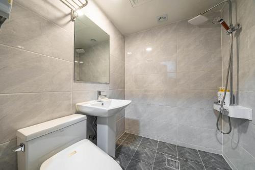 Hotel RODEM Room Type - Twin Room