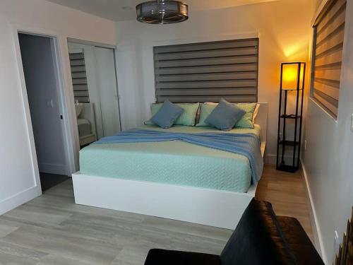 cozy apartment, with separate entrance in Miami, USA