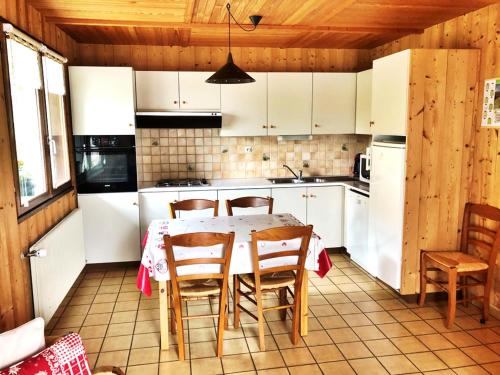 Apartment image 10
