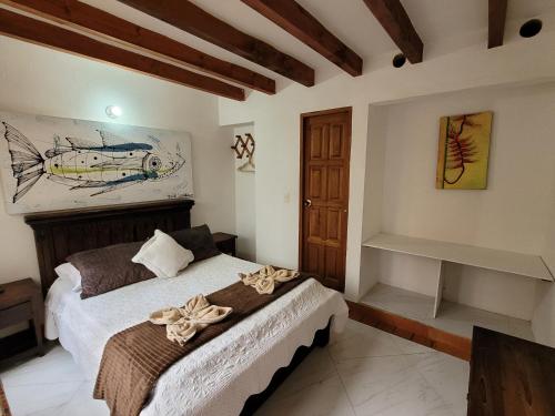 Standard Double Room image 8