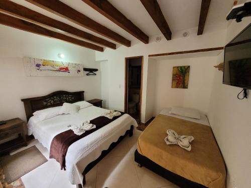 Standard Triple Room image 1