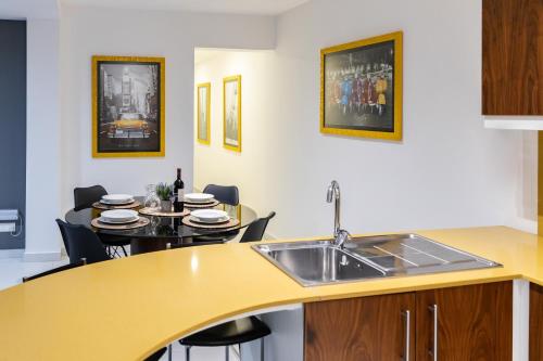 Modern Central 2BR Flat in Valletta by ArcoBnb, La Valletta (foto 9)