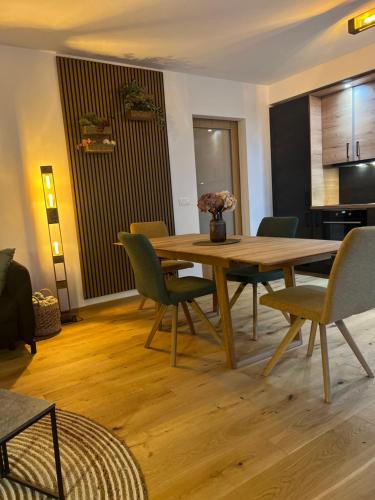 บริการและสิ่งอำนวยความสะดวก, Family 2 bedroom Ski&Bike Apartment with Terrase in แจนสเก ลาซเน