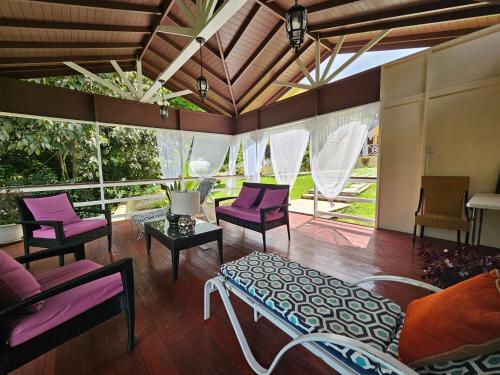 Royal Escape - 2 in Anse La Raye