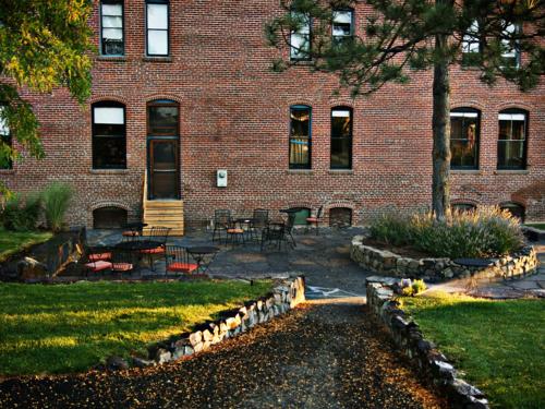 Balch Hotel - 정원