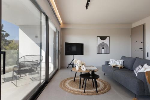 Sunshine Suite by Athens Riviera Suites 2