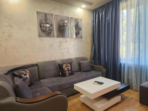 Apartment at Abovyan Street, Erywań (zdjęcie 2)
