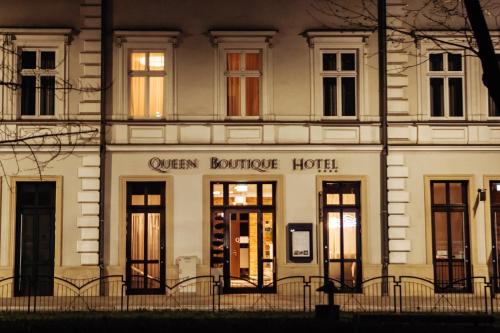 Queen Boutique Hotel