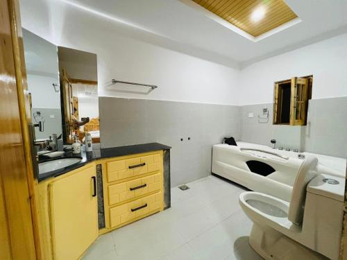 Reelum Residency – Skardu, PA