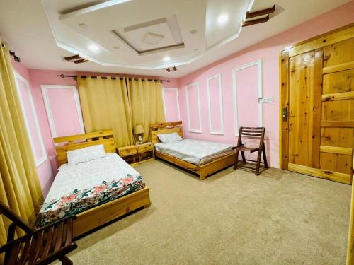 Reelum Residency – Skardu, PA