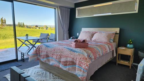 A stunning retreat in Rotorua!