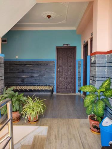 Single Room with Mountain View image 2