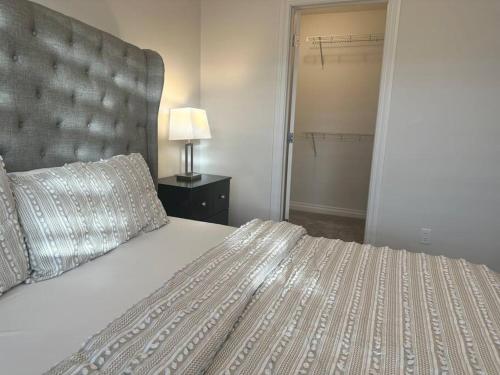 Beautiful home close to busstop