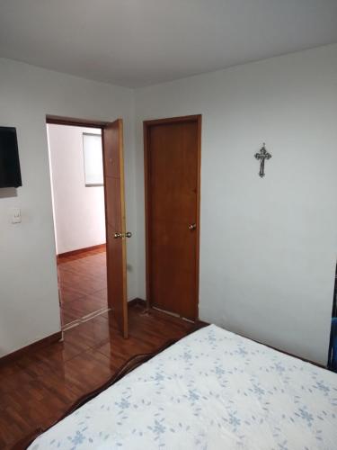 Nora's Casa de familia Laureles, Medellín (foto 9)