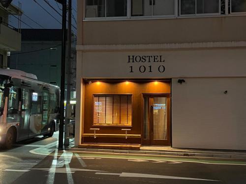 Hostel 1010 SENJUOHASHI