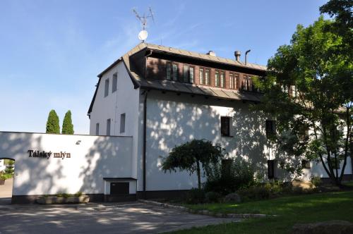 Hotel a Hostinec Tálský mlýn