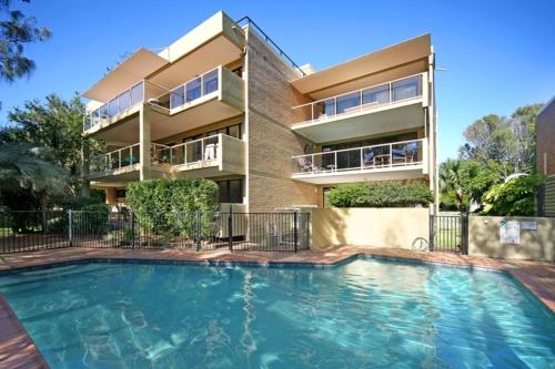 Lahaina Apartments, Mooloolaba