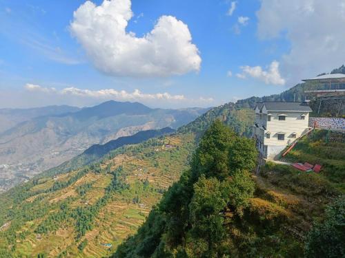 Hotel Mount View Dhanaulti Dreams