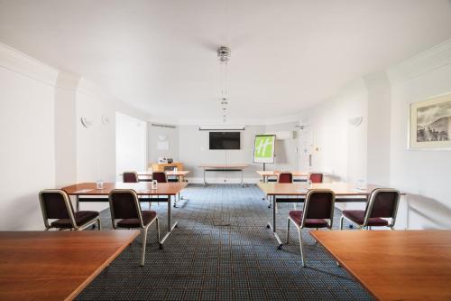 Holiday Inn Leeds Brighouse an IHG Hotel - image 5