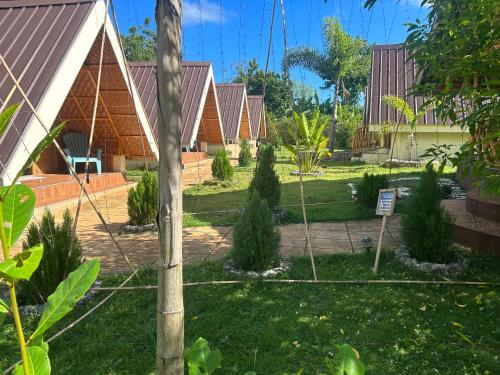 Dwarf Guest House Dwarf Guest House