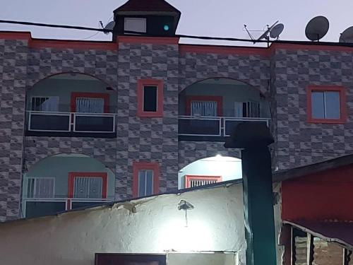 Drammeh gust house
