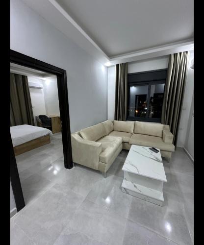 رويال جروب اربد Royal Group Hotel in 이르비드