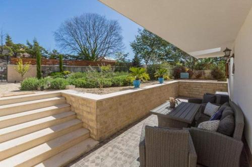 Erkély/terasz, Apartment Amor in Štinjan