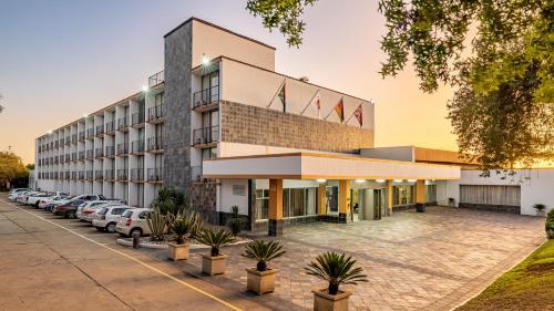 . African Sky Ermelo Inn