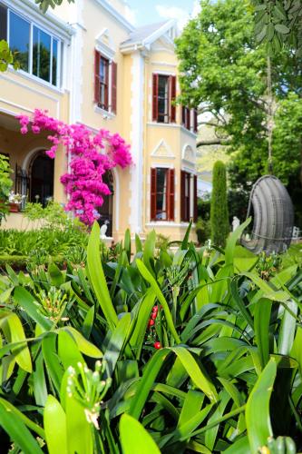 Carmichael House Boutique Hotel