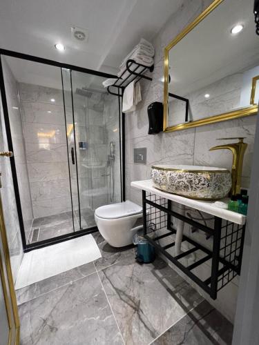 Taksim Larissa Residence Room Type - Deluxe Double Room