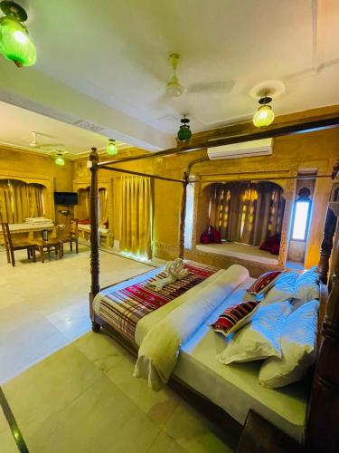 Hotel Radha and desert safari