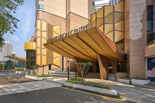 Renaissance Kuala Lumpur Hotel & Convention Centre, Куала-Лумпур (фото 5)