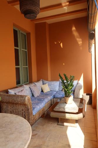 Deluxe Suite with Spa Bath image 1