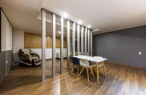 Seosan Daesan Hotel in Daesan-eup