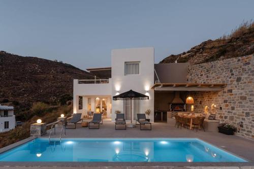 Pleiades Villas Naxos2 (Hottub)