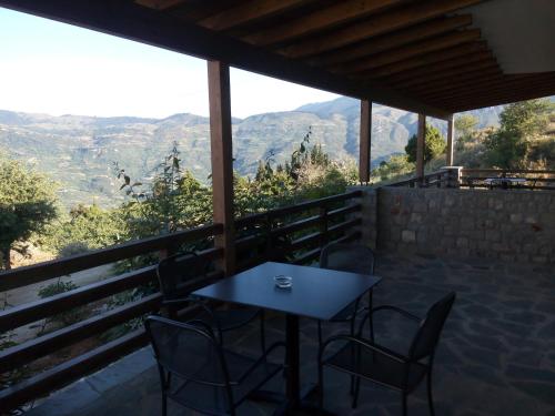 Guesthouse Diochri - image 10