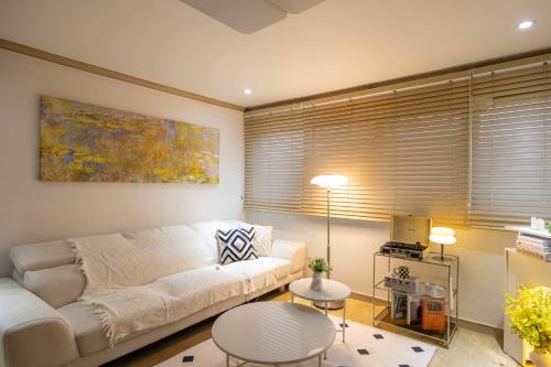 Free pick-up, 4 Beds, near Gangnam, Hongdae, Subway 8 mins, Spacious, Soul (fotografie 8)