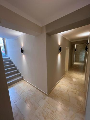 Bobi Hotel - image 4
