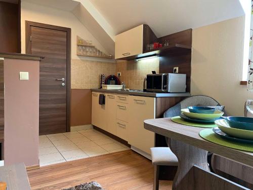 บริการและสิ่งอำนวยความสะดวก, Apartman TULANIE 58 Kamzik Donovaly 2 IZBOVY Mezonet Deluxe parkovanie v podzemnej garáži ZDARMA (Apartman TULANIE 58 Kamzik Donovaly 2 IZBOVY Mezonet Deluxe parkovanie v podzemnej garazi ZDARMA) in โดโนวาลี