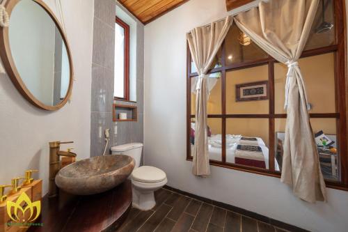 Deluxe Double or Twin Room with Mountain View image 6